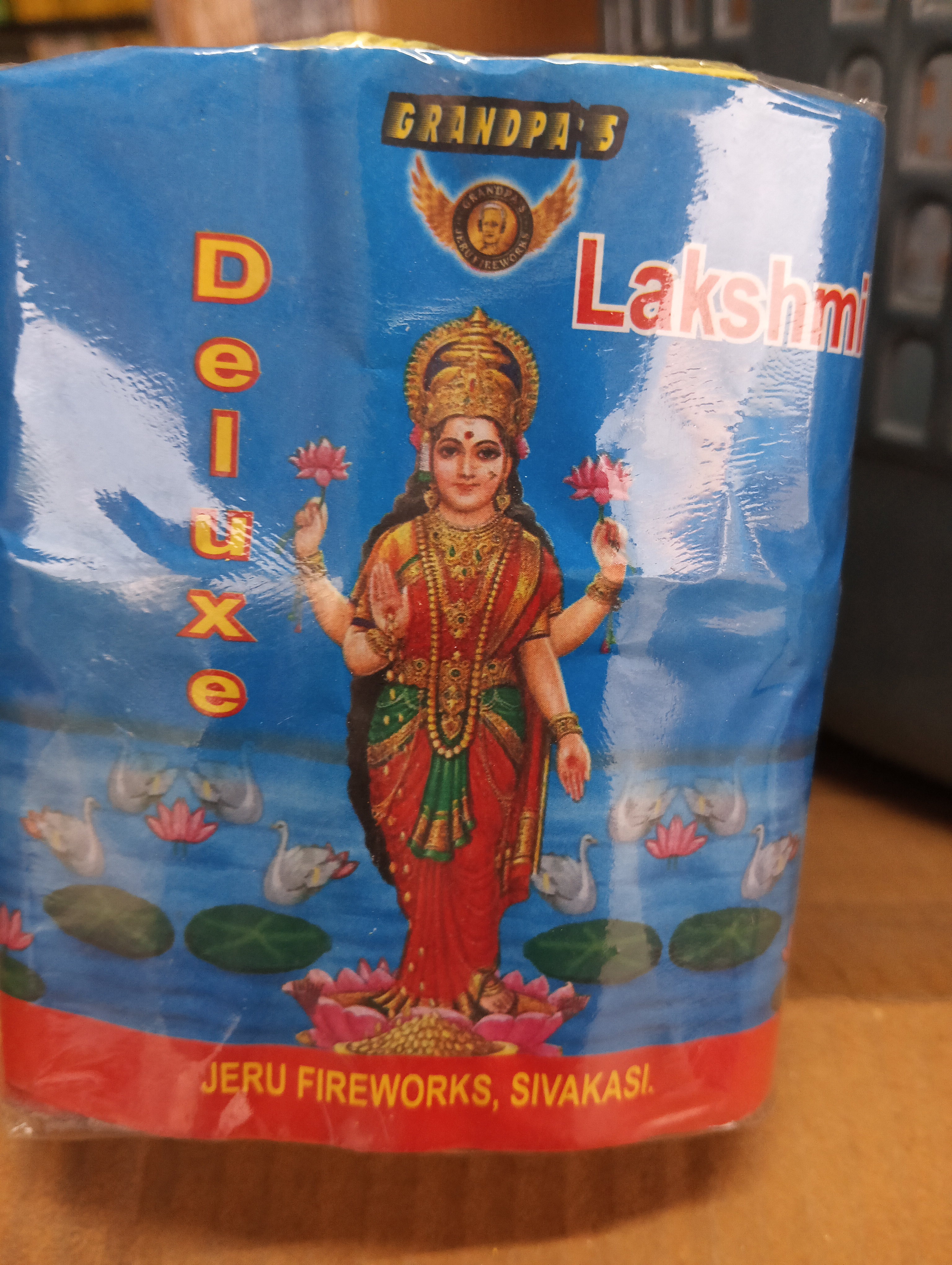 4" DELUXE LAKSHMI